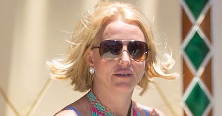 Britney Spears wygląda coraz gorzej. Już nie dopina się w ubrania
