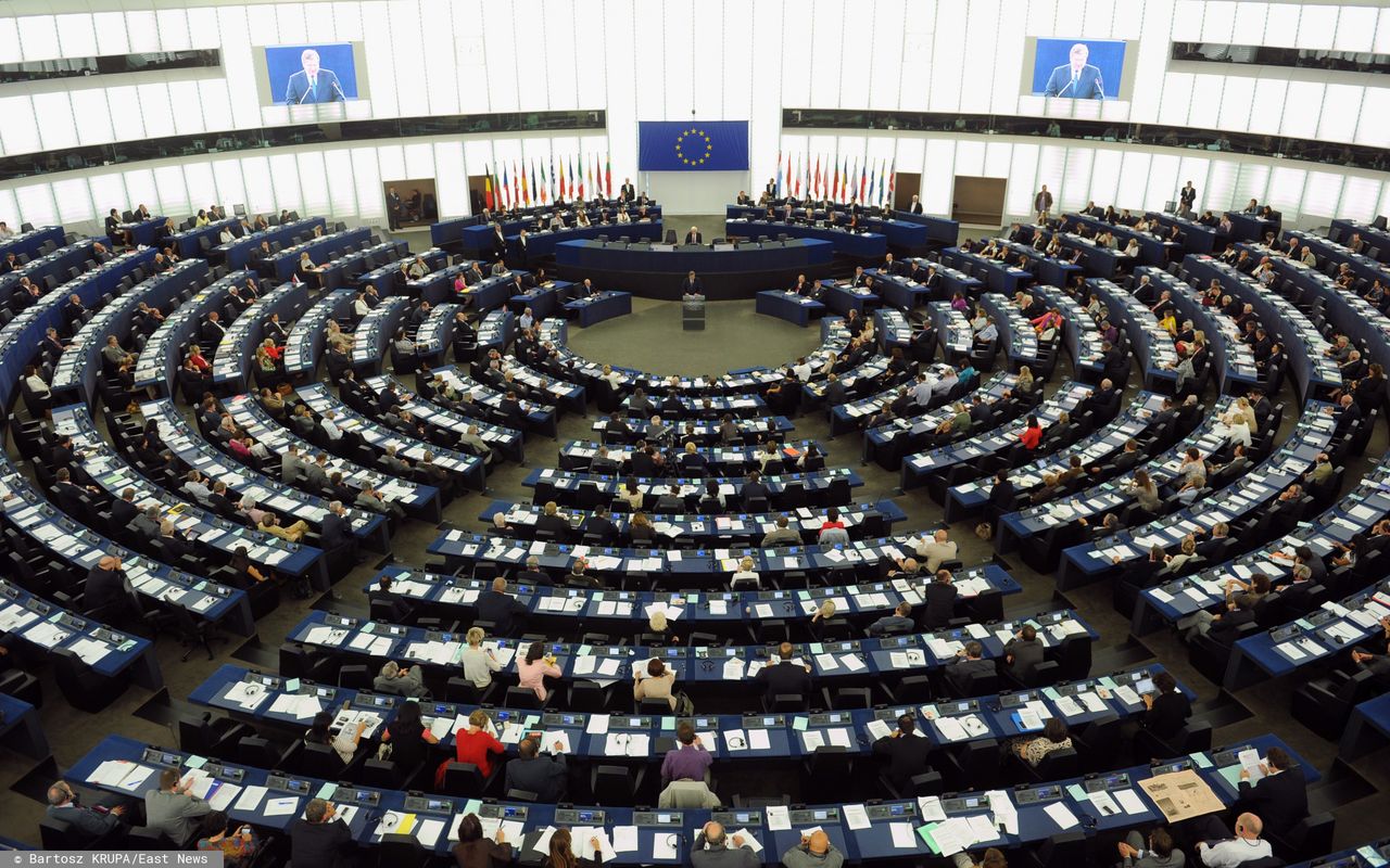 Edukacja seksualna. Parlament Europejski przyjął rezolucję potępiającą Polskę