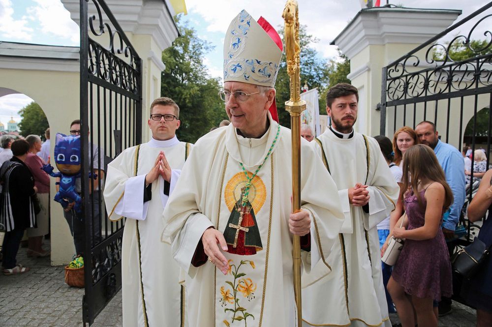 Abp Gądecki przeprasza za zgorszenie w sprawie abp. Paetza