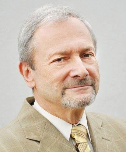 Prof. Ryszard Lauterbach od 1991 roku jest kierownikiem Oddziału Klinicznego Neonatologii Szpitala Uniwersyteckiego w Krakowie