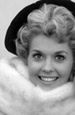 Donna Douglas nie żyje