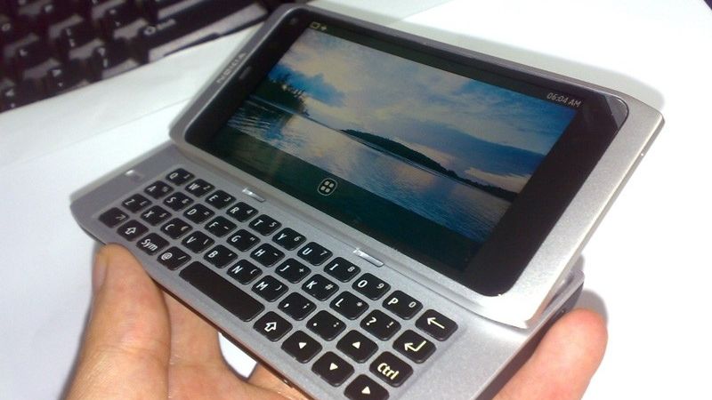 Nokia N950 - znamy nazwę smartfona z MeeGo 1