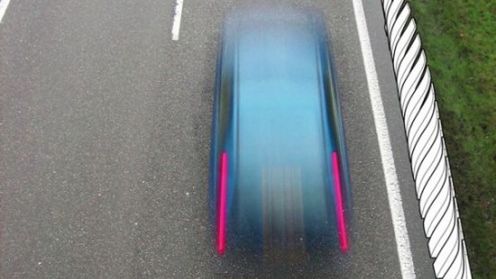 Stream - energia pędząca za samochodem 1