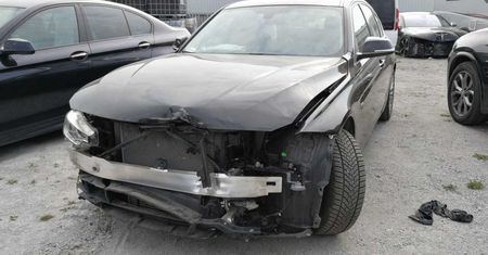 Szkoda całkowita sprzyja przekrętom na rynku aut używanych. Przykład? BMW naszego czytelnika