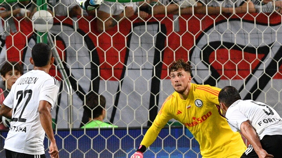 PAP / Radek Pietruszka / Na zdjęciu: Kacper Tobiasz