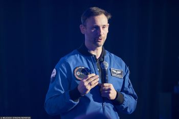 Sławosz Uznański-Wiśniewski rozsierdził POLS-ę. Chcą zakazu wypowiedzi
