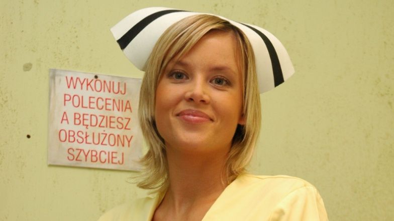 Pamiętacie siostrę Magdę z "Daleko od noszy"? Tak dziś wygląda 50-letnia Magdalena Mazur (FOTO)