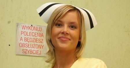 Pamiętacie siostrę Magdę z "Daleko od noszy"? Tak dziś wygląda 50-letnia Magdalena Mazur (FOTO)