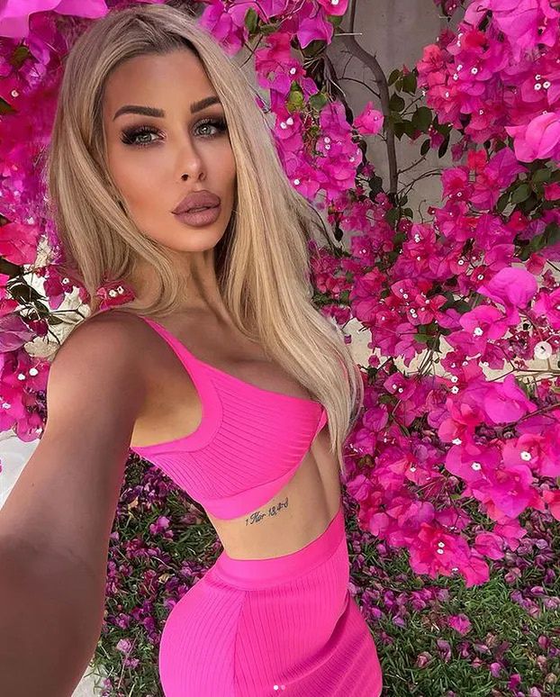 Nazywano ją "polską Kim Kardashian". Żona Jakuba Koseckiego przeszła spektakularną METAMORFOZĘ i zniknęła z sieci... (FOTO)