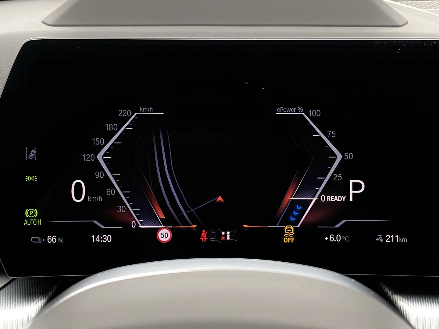 BMW iX1 xDrive30 (2023)