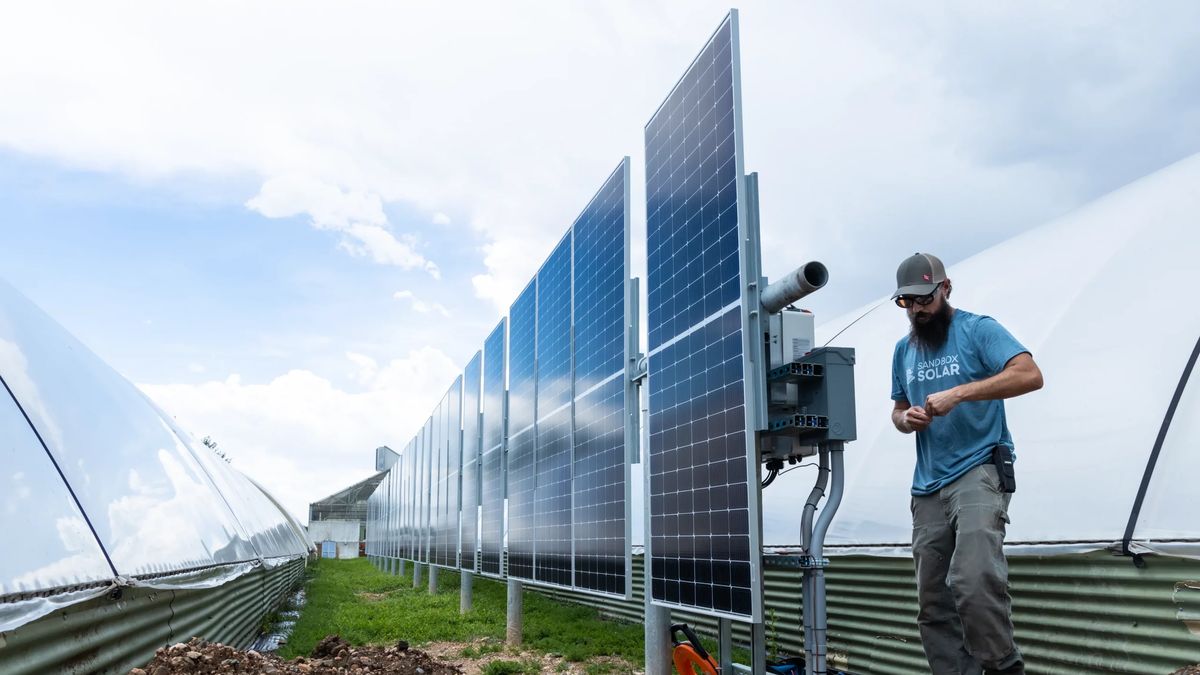 Instalacja fotowoltaiczna na farmie w Colorado