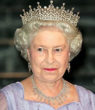 Ujawniono przemówienie królowej na wypadek wojny nuklearnej