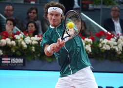 Polsat Sport 3 HD Tenis: Turniej ATP w Hangzhou - mecz finałowy gry pojedynczej: Daniił Miedwiediew - Andriej Rublow