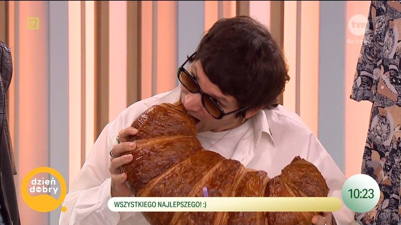 Kasia Sawczuk uraczyła ukochanego wielkim croissantem