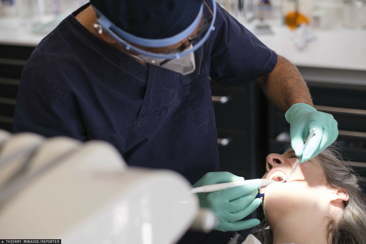 Dentysta, który próbował zabić pacjentkę został zatrzymany. Ma na koncie ma rozboje