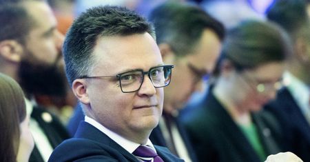 Hołownia: nie jestem ponad prawem. Stawiłem się w prokuraturze