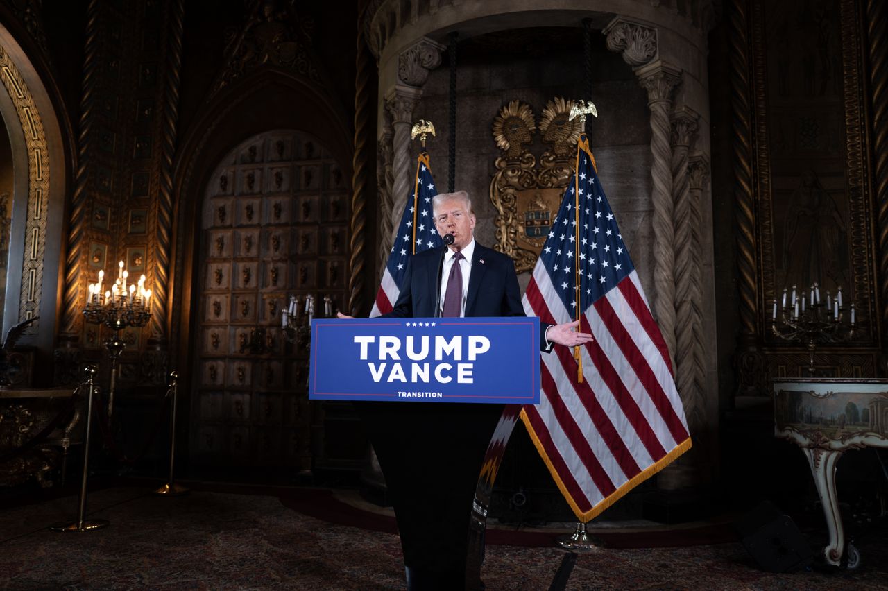 Trump mulls economic emergency to push tariff agenda