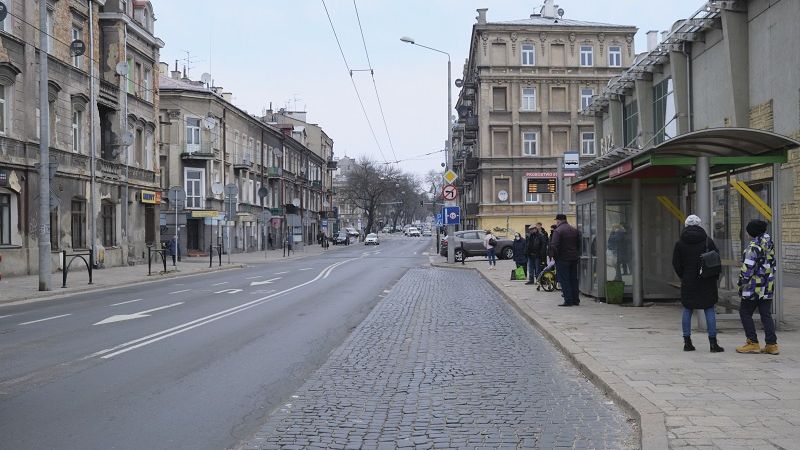 Zatoka autobusowa na ul. Lubartowskiej