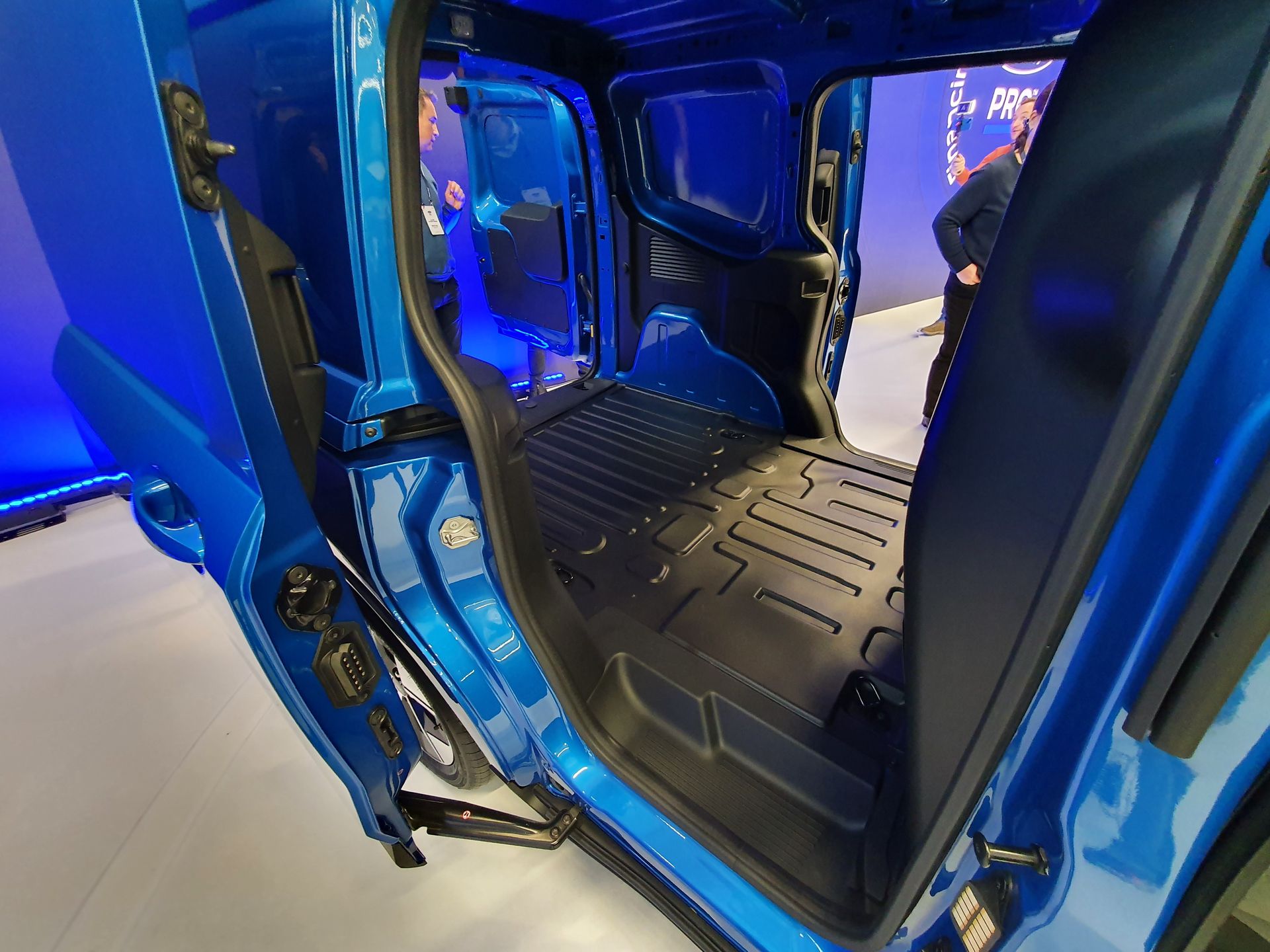 Ford Courier