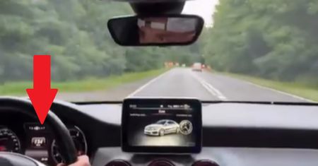Piłkarz pędził 180 km/h. Jest reakcja policji