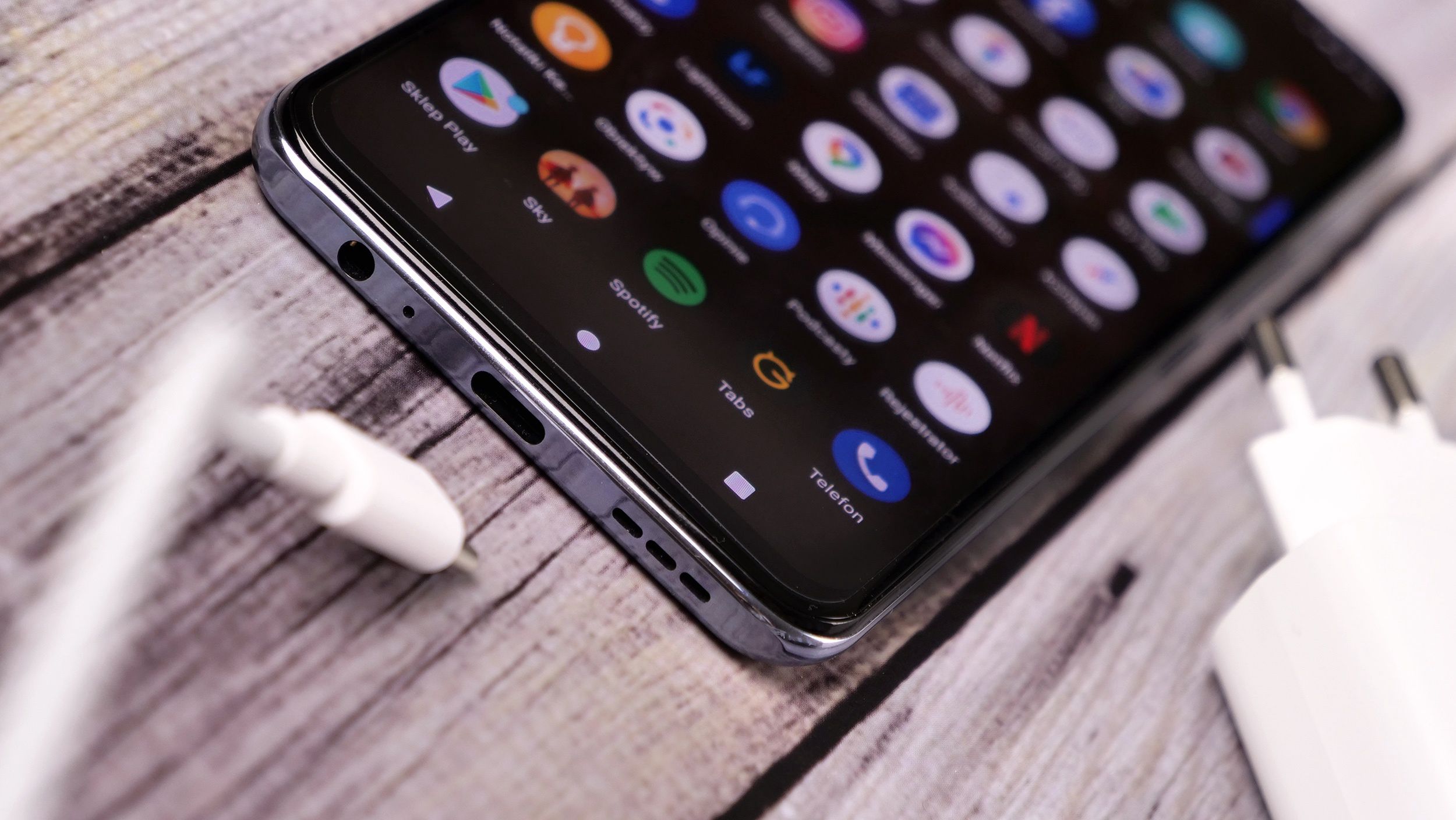 vivo Y70