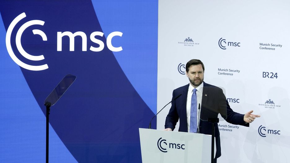 Munich Security Conference 2025
epa11895773 US Vice President JD Vance speaks during the 61st Munich Security Conference (MSC), in Munich, Germany, 14 February 2025. High-level international decision-makers meet at the 61st Munich Security Conference in Munich from 14 to 16 February 2025 during their annual meeting to discuss global security issues.  EPA/RONALD WITTEK 
Dostawca: PAP/EPA.
RONALD WITTEK
munich, conference, security, foreign, policy, MSC