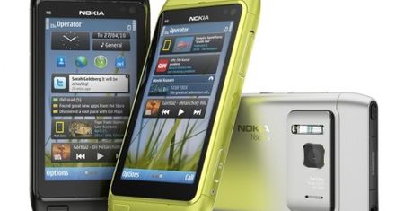 Nokia N8 - prezentacja HDMI, odtwarzacza i obsługi kontrolerów Bluetooth