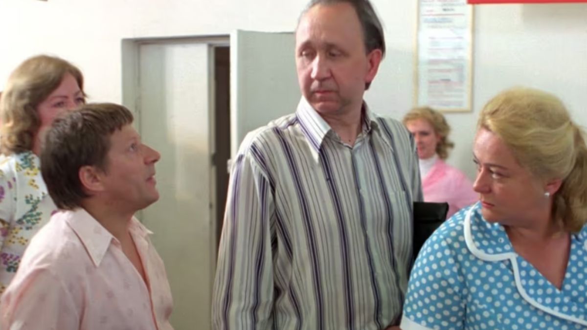 Wojciech Cacko-Zagórski jako klient sklepu w filmie Stanisława Barei