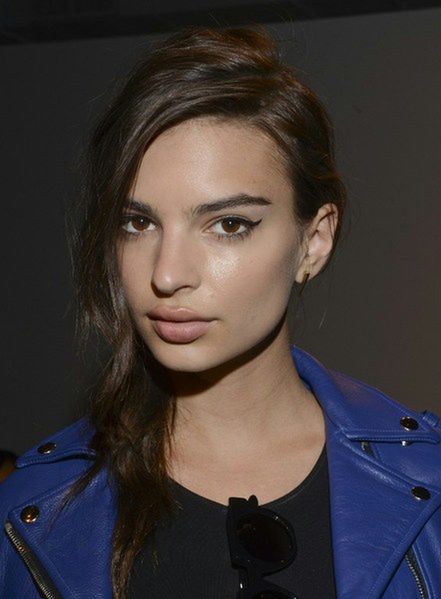 Emily Ratajkowski: Co za wystrzałowa dziewczyna! Czy zostanie gwiazdą?