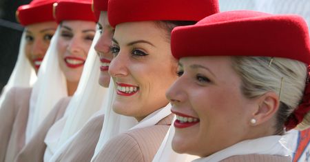 Linie Emirates szukają pracowników w Polsce. Zarobki powalają na kolana