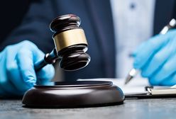 Śląskie. Akt oskarżenie przeciw lekarzowi za narażenie nastolatka na utratę zdrowia