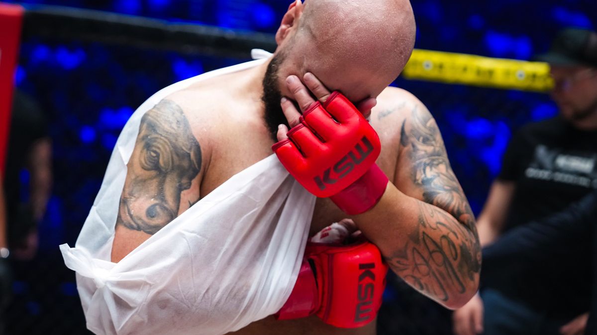 Materiały prasowe / kswmma.com / Matheus Scheffel po porażce z Michalem Martinkiem 