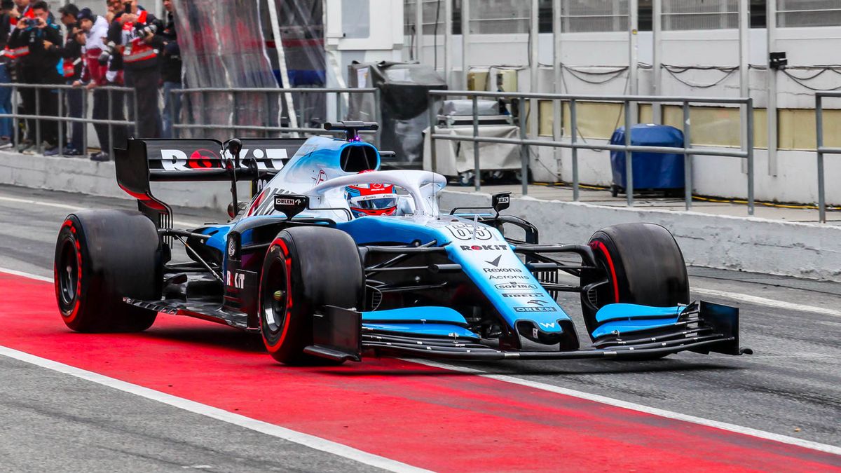 WP SportoweFakty / Katarzyna Łapczyńska / Na zdjęciu: George Russell wyjeżdżający z alei serwisowej