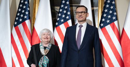 "Uczynić Rosję odpowiedzialną za wszelkie szkody wyrządzone na ukraińskiej ziemi". Premier spotkał się z amerykańską sekretarz Skarbu