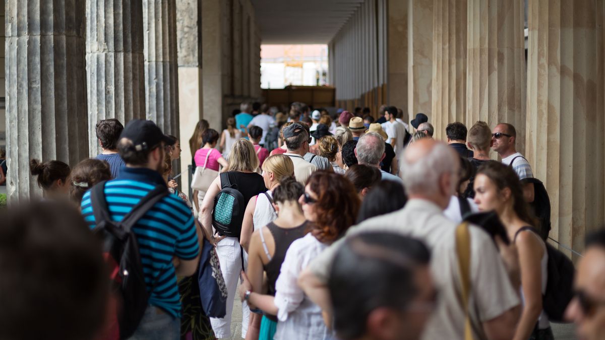 queue, people, pergamon, berlin, germany, person, crowd, concourse, collection, museum, waiting, time