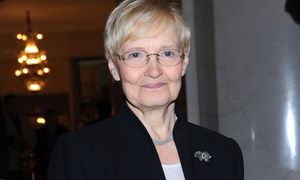 Smutne urodziny legendy telewizji. "Jestem sama jak palec"