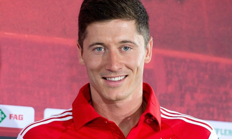 Robert Lewandowski spełnił marzenie chorego chłopca. W jego realizacji pomógł polski siatkarz