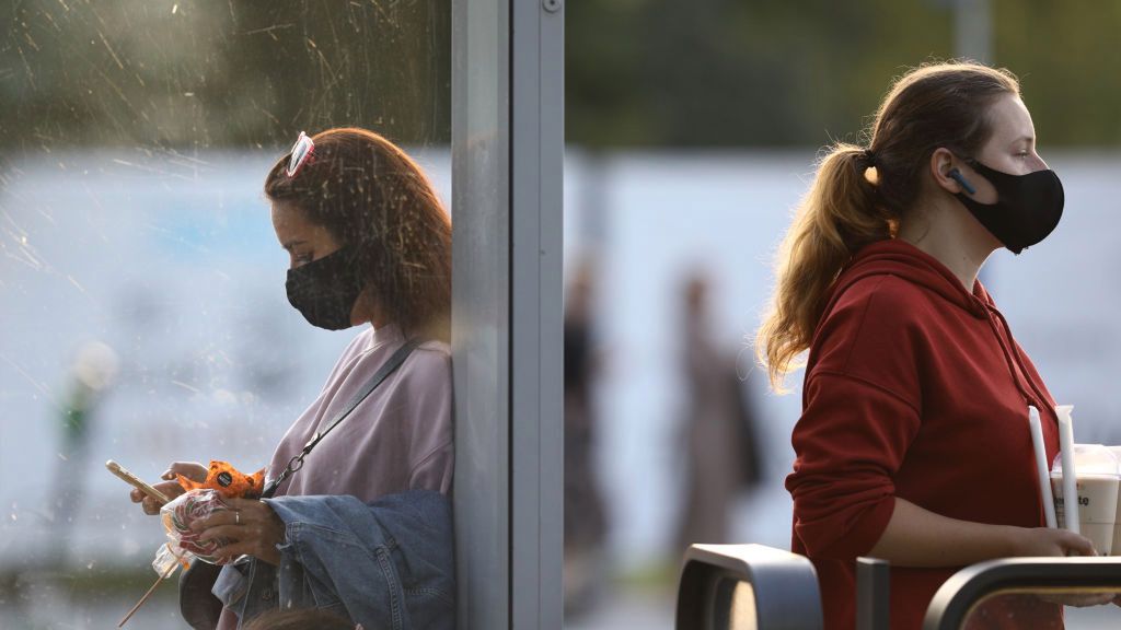 Skuteczność ochrony po przyjęciu boostera zaczyna spadać po upływie ok. czterech miesięcy. Zostaje odpowiedź komórkowa
