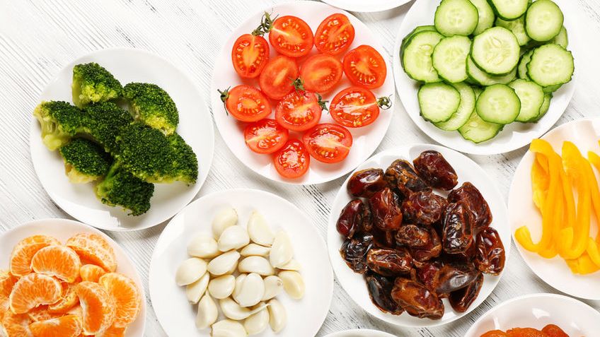 Jak prawidłowo łączyć warzywa i owoce?