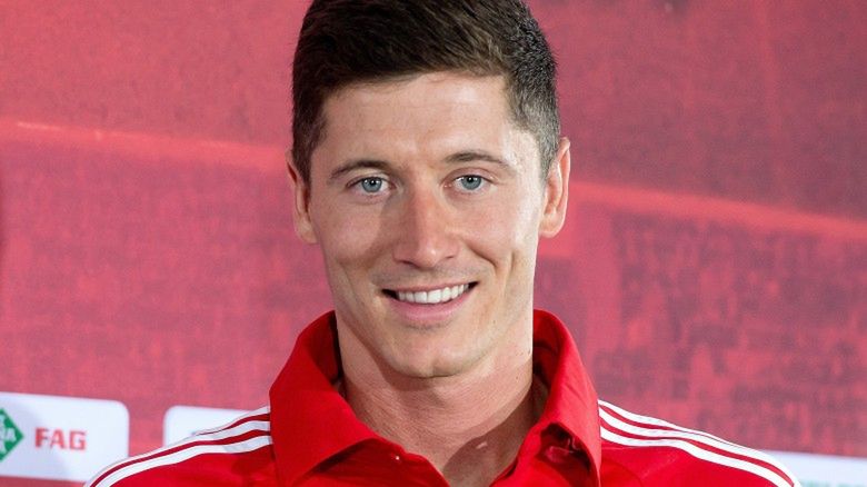 Robert Lewandowski spełnił marzenie chłopca, Robert Lewandowski wideorozmowa, Robert Lewandowski Instytut Matki i Dziecka, Robert Lewandowski i polscy siatkarze, Andrzej Wrona, Karol Kłos, Siatkarze w Instytucie Matki i Dziecka, Fundacja Herosi
