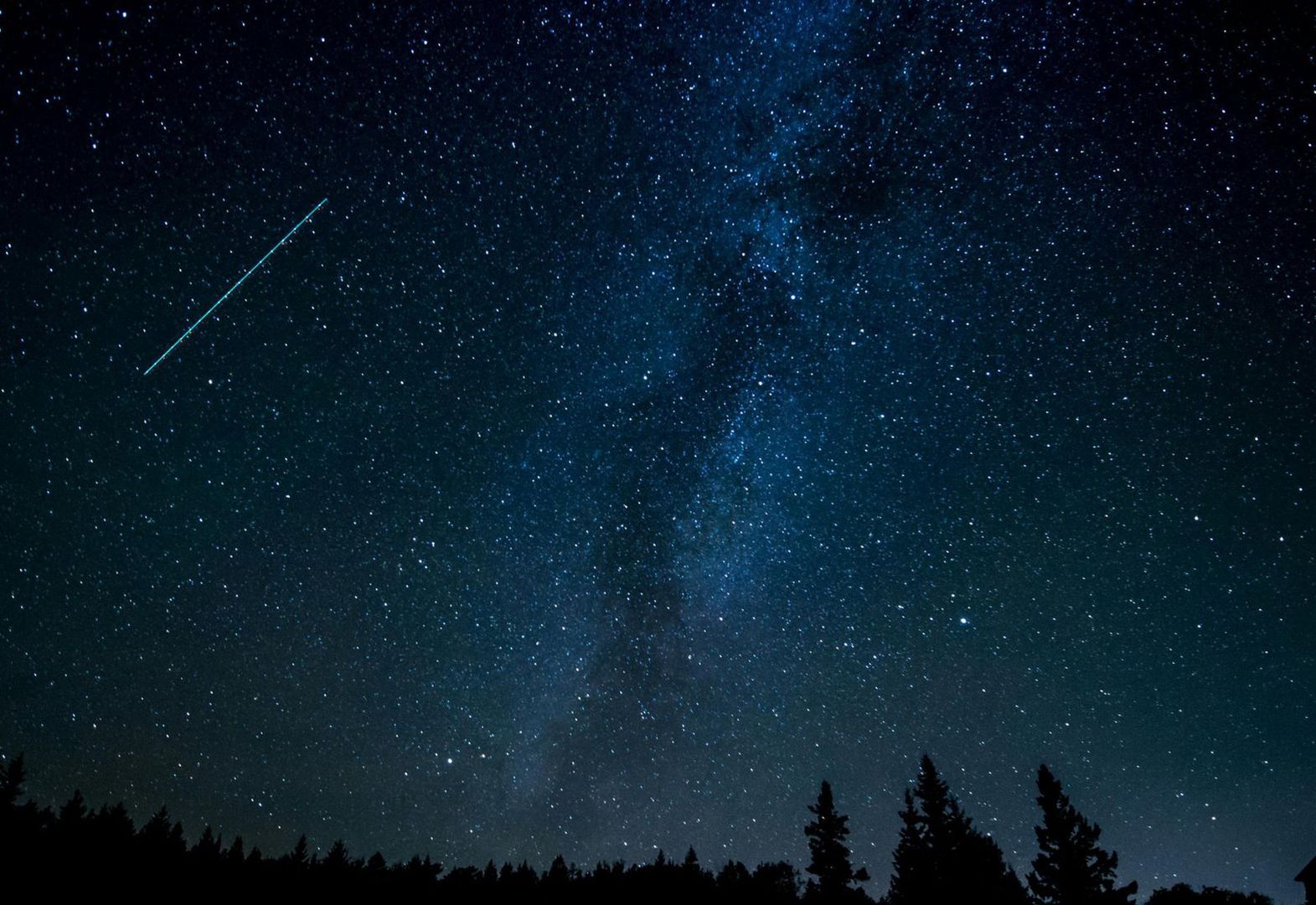 Deszcz meteorów. Niezwykły spektakl na niebie w maju