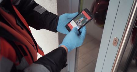 Inteligentne miasto po polsku. Ratownicy w Olsztynie otworzą każdy szlaban