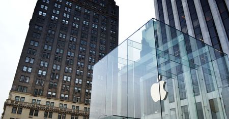 Pracownicy Apple nie chcą wracać do biur
