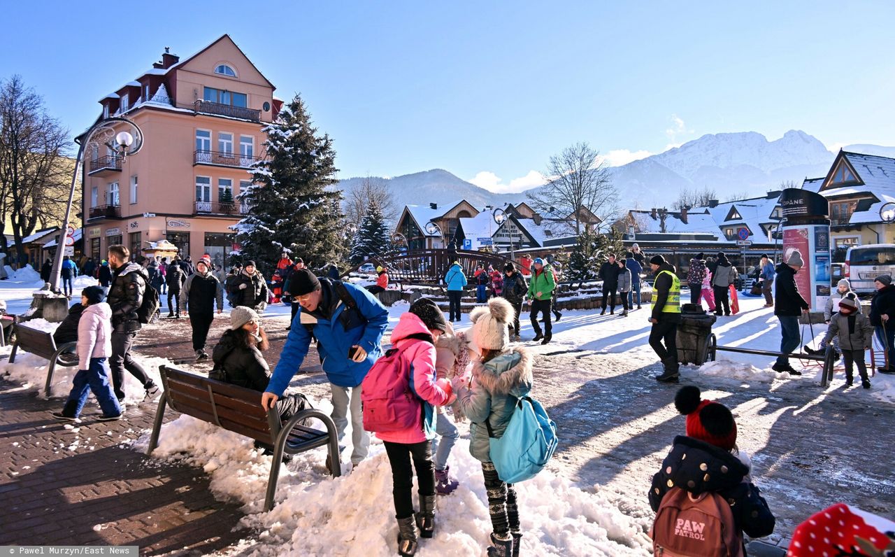 Rodos tańsze niż Zakopane? Tyle Polacy zapłacą za ferie zimowe
