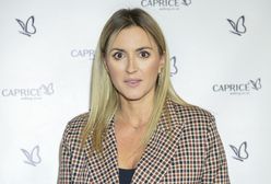 Karolina Szostak odsłoniła zgrabne nogi. Tak ubrała się do pracy