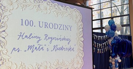 Setne urodziny Pani Haliny Rogozińskiej. ZUS przyznał świadczenie honorowe uczestniczce Powstania Warszawskiego
