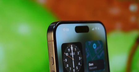 iPhone w końcu z obsługą AI? Apple podpisze umowę z gigantem