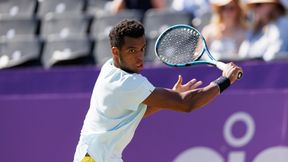 Obrońca tytułu przegrał z nastolatkiem. Weterani pokazali moc