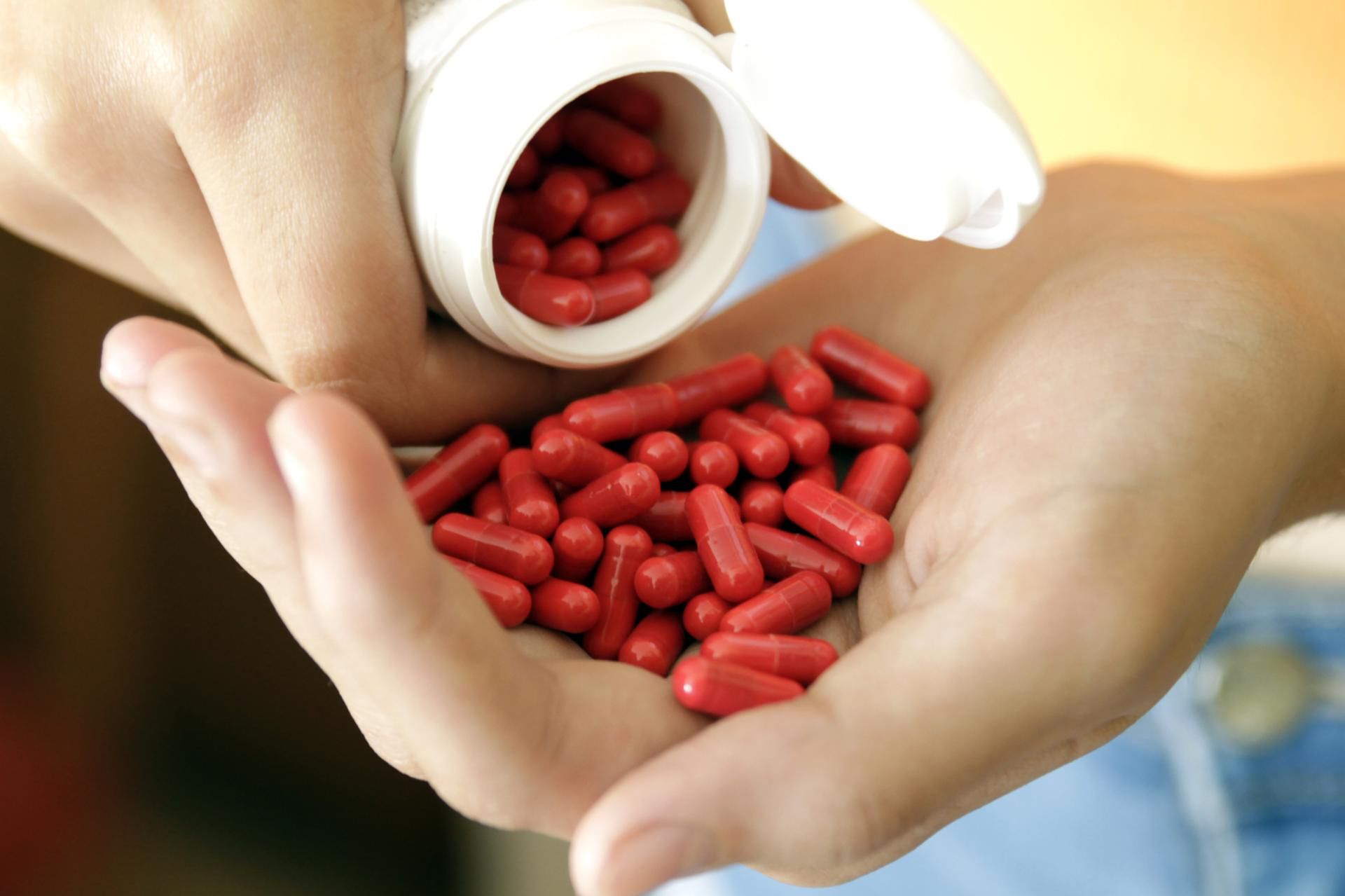 Monakolinę K można przyjmować w postaci suplementu