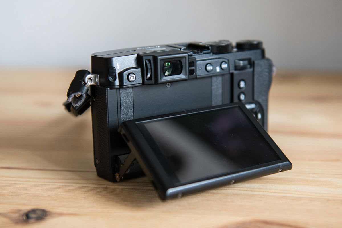 Fujifilm X30 - retro i premium jeszcze lepiej połączone [test] 4
